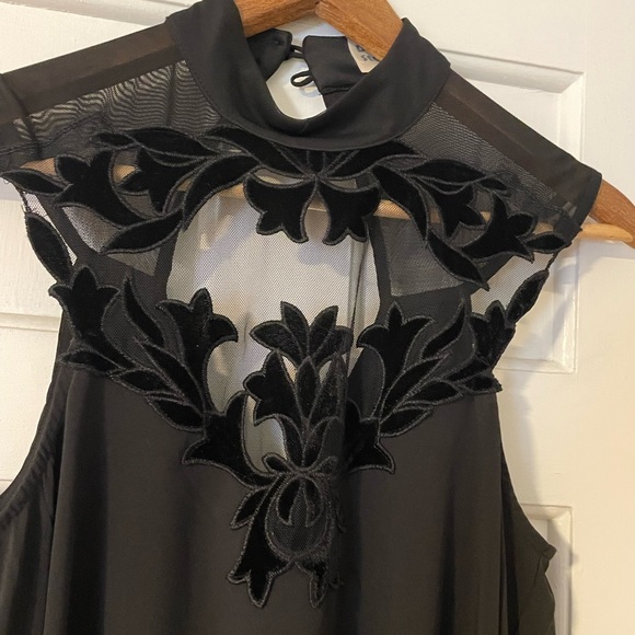 LF Dream State dress - Picture 3 of 3